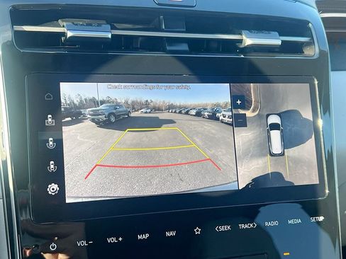 Used 2023 Hyundai Tucson Limited AWD/4WD image 17