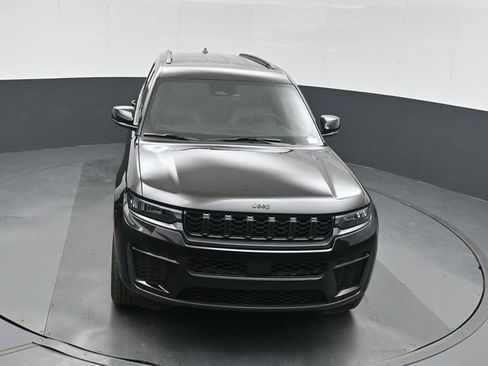 New 2026 Jeep Grand Cherokee L 4WD image 39