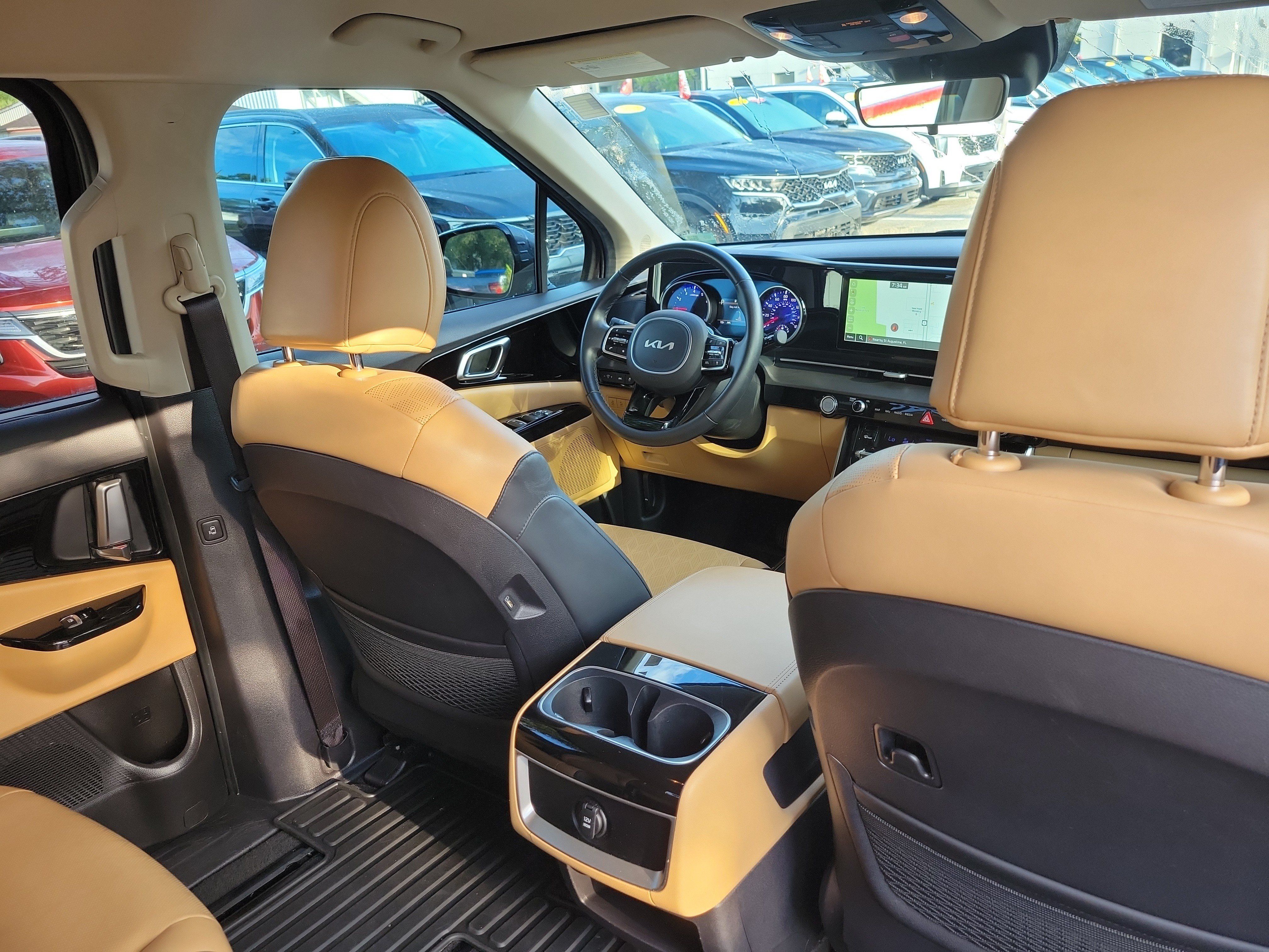 Certified 2023 Kia Carnival EX FWD image 13