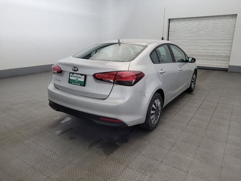 Used 2018 Kia Forte LX image 9