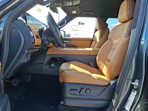 New 2025 Nissan Armada SL w/ Captain's Chari Seat Package image 12
