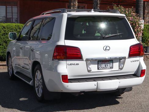 Used 2008 Lexus LX 570 4WD image 6