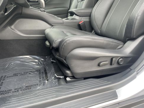 Certified 2025 Subaru Outback Touring XT AWD/4WD image 10