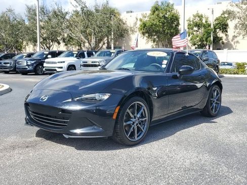 Used 2017 MAZDA MX-5 Miata RF Grand Touring image 2
