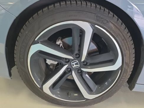 Used 2022 Honda Accord Sport image 6