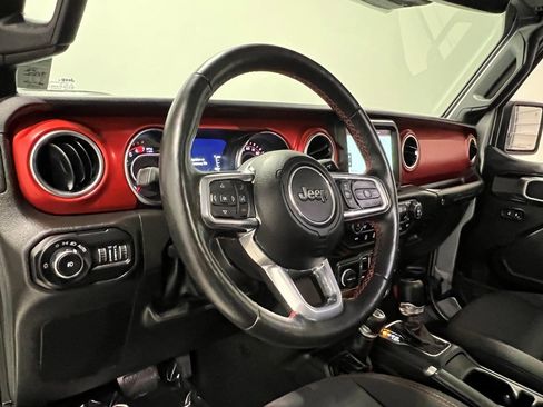 Used 2022 Jeep Wrangler Unlimited Rubicon w/ LED Lighting Group image 25