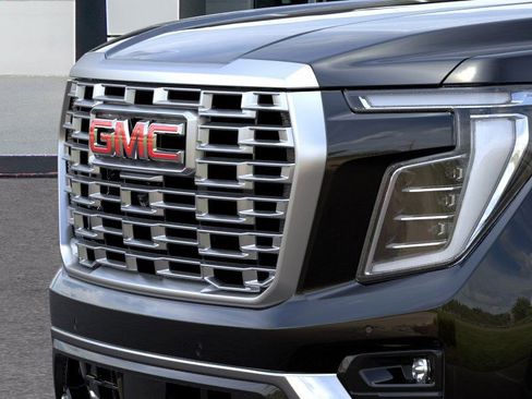 New 2026 GMC Yukon Denali image 14