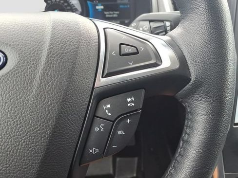 Used 2023 Ford Edge Titanium AWD/4WD image 28