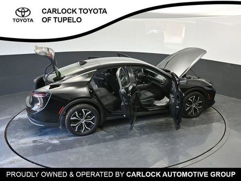 Used 2023 Toyota Crown Limited image 50