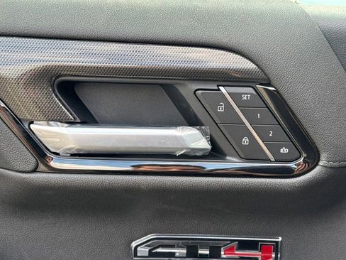 New 2026 GMC Sierra 1500 AT4 w/ AT4 Premium Package AWD/4WD image 23