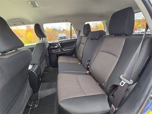 Used 2020 Toyota 4Runner TRD Off-Road Premium image 26