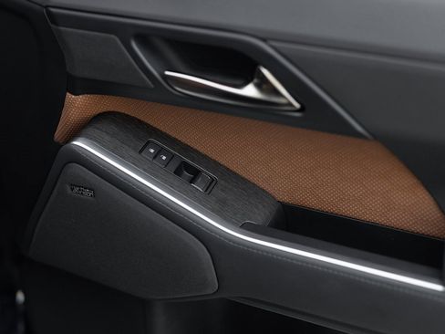 Used 2024 Lexus GX 550 image 14