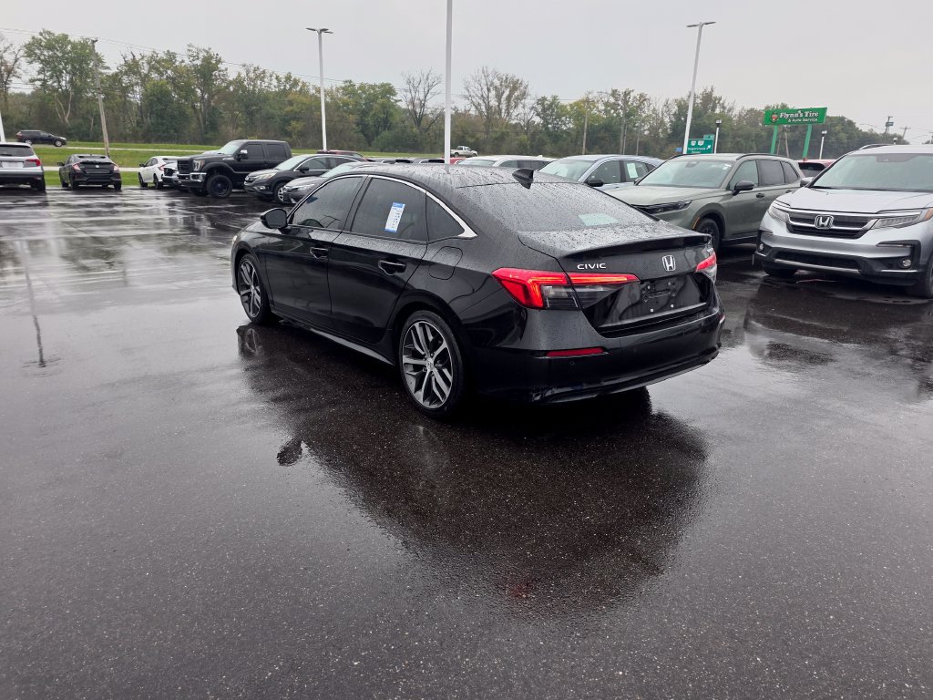 Certified 2024 Honda Civic Touring image 5