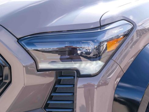 Certified 2025 Toyota Tacoma TRD Pro AWD/4WD image 12