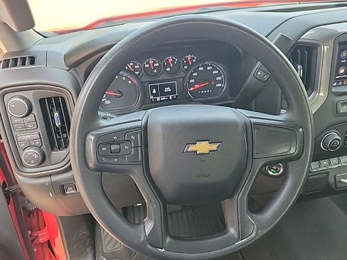 Used 2022 Chevrolet Silverado 1500 Custom AWD/4WD image 33