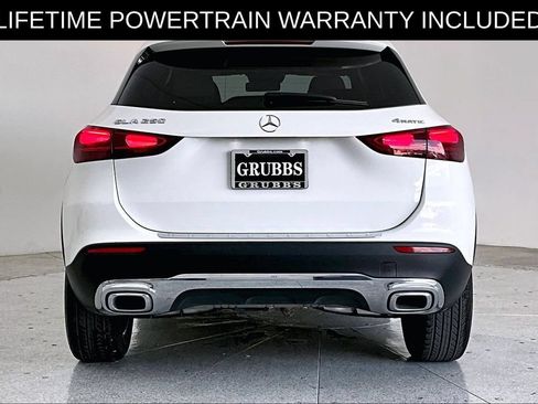 Used 2025 Mercedes-Benz GLA 250 4MATIC image 5