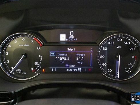 Used 2025 Cadillac XT6 Premium Luxury image 30