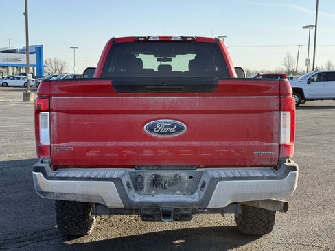 Used 2019 Ford F250 XLT image 4