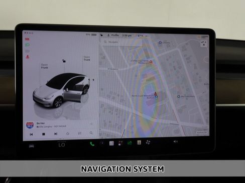 Used 2022 Tesla Model Y Long Range AWD/4WD image 6