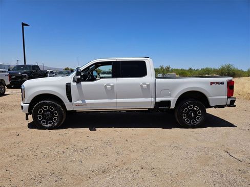 New 2025 Ford F250 Platinum image 9