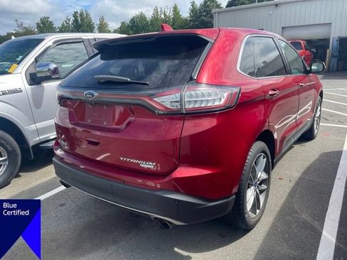 Used 2017 Ford Edge Titanium w/ Technology Package FWD image 3