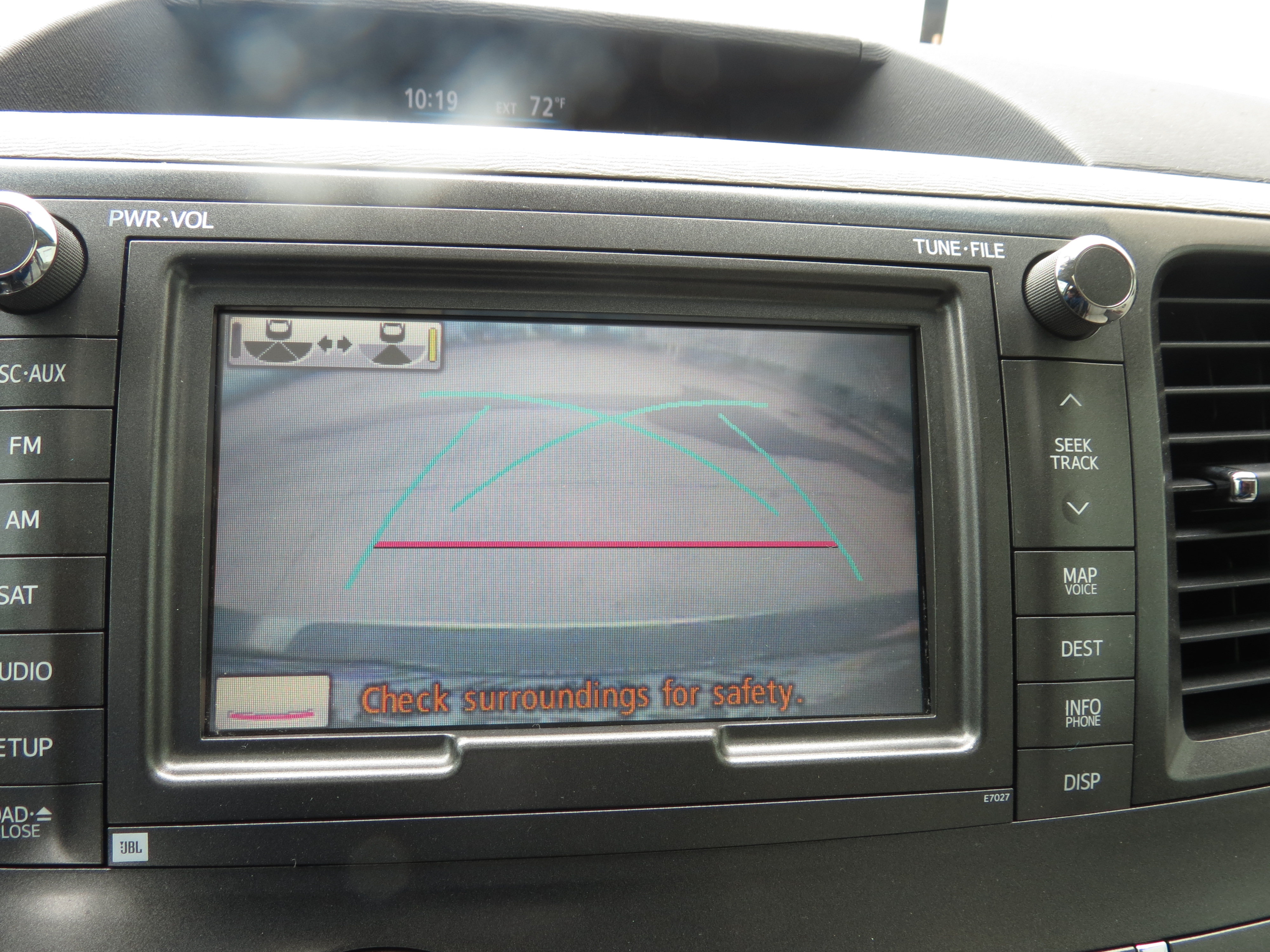 Used 2011 Toyota Sienna Limited w/ Premium Pkg FWD image 23