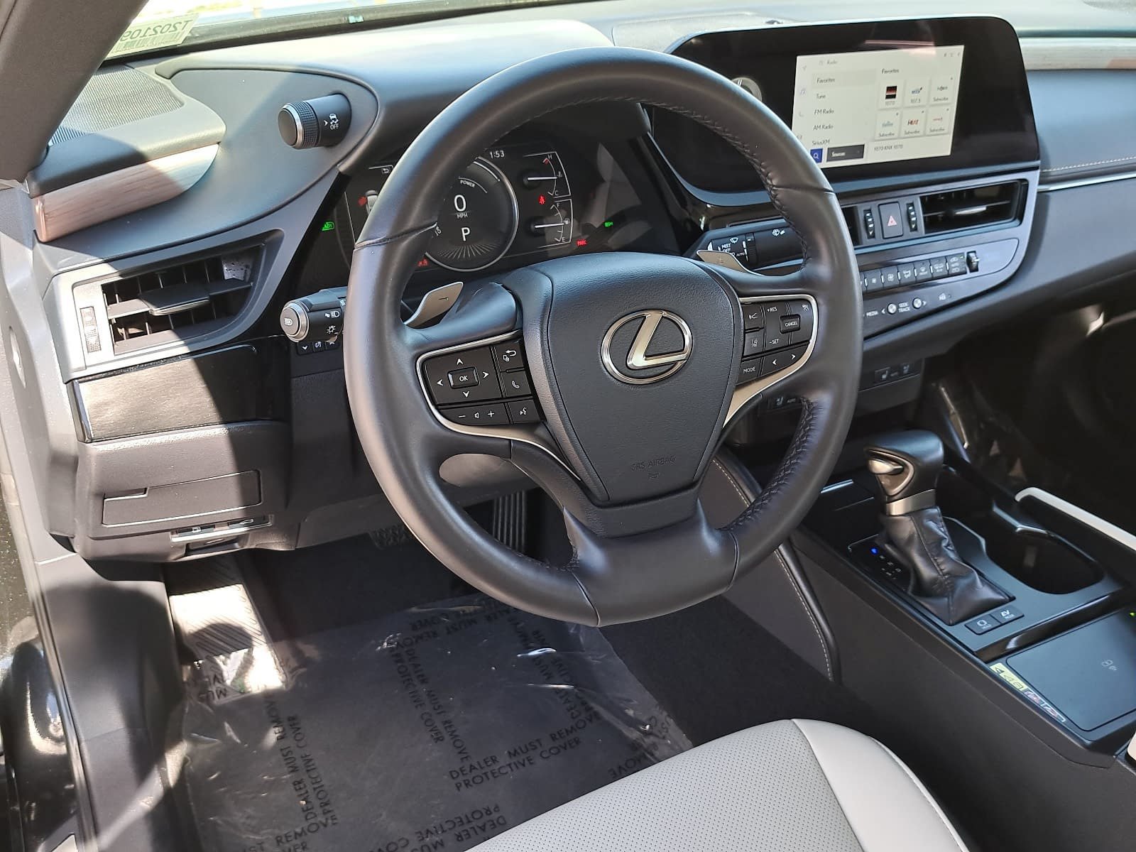 Used 2024 Lexus ES 300h w/ Premium Package FWD image 16