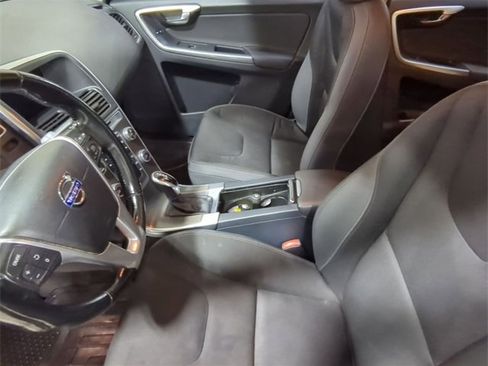 Used 2015 Volvo XC60 T5 image 15