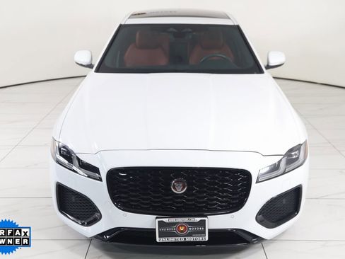 Used 2023 Jaguar XF R-Dynamic SE image 84