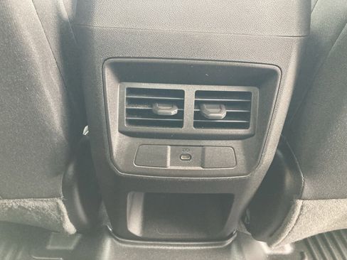 Certified 2024 Chevrolet Colorado LT w/ LT Convenience Package II image 36