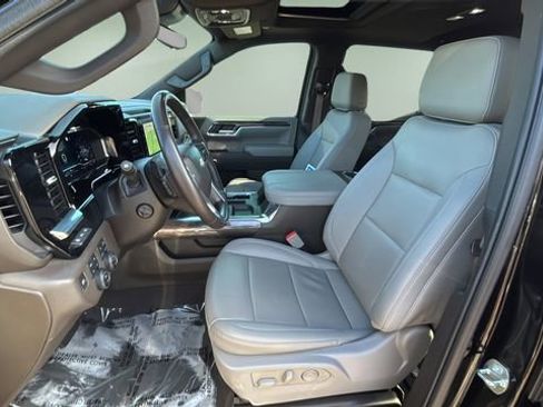 Certified 2023 Chevrolet Silverado 1500 LTZ w/ LTZ Premium Package image 18