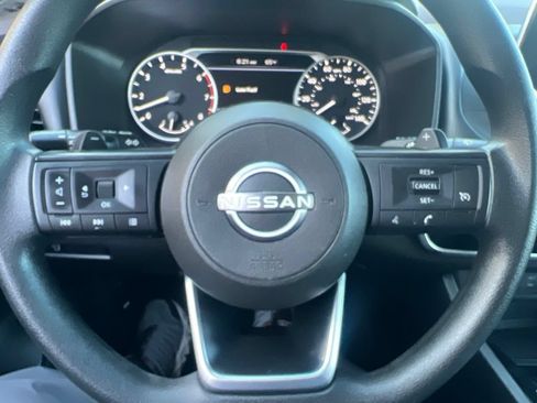 Used 2023 Nissan Rogue S AWD/4WD image 51