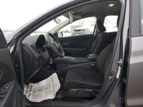 Used 2018 Honda HR-V LX image 28
