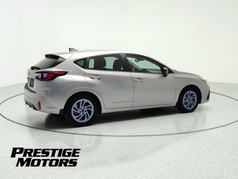 Used 2025 Subaru Impreza 2.0i AWD/4WD image 7