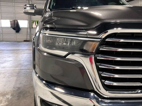 Used 2026 RAM 1500 Laramie AWD/4WD image 37