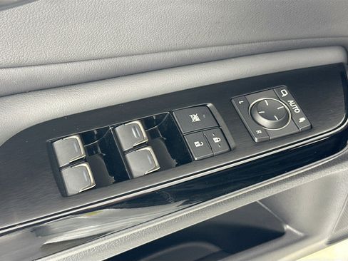 Used 2022 Lexus ES 350 F Sport image 17