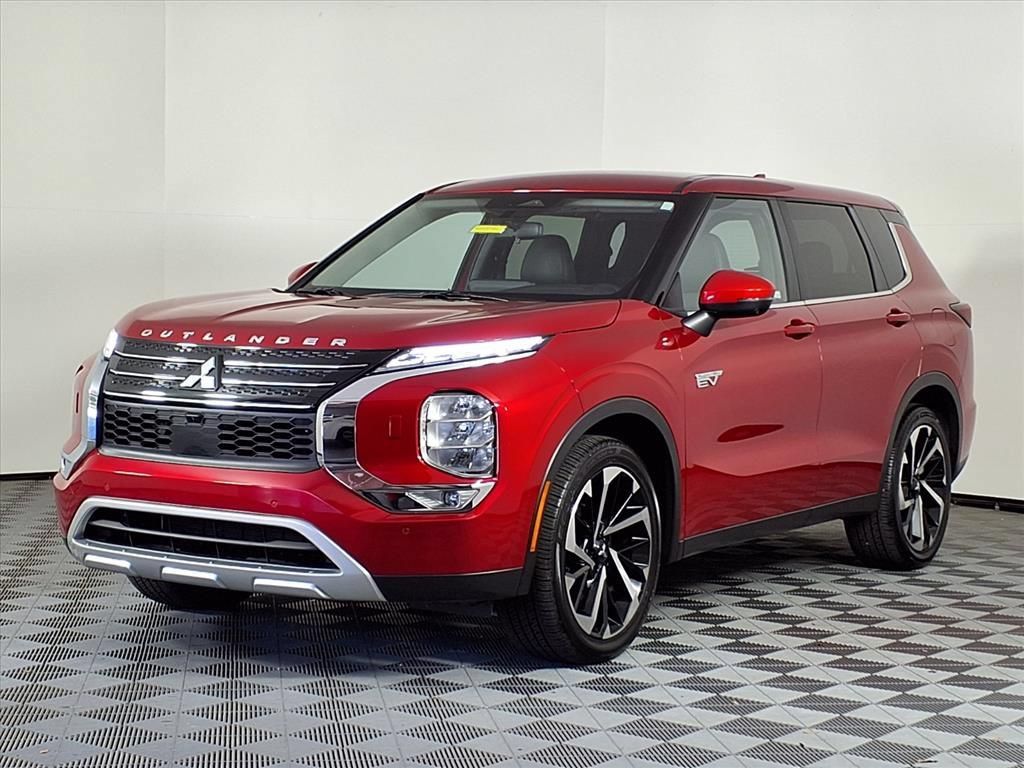 Used 2024 Mitsubishi Outlander SE AWD/4WD image 3
