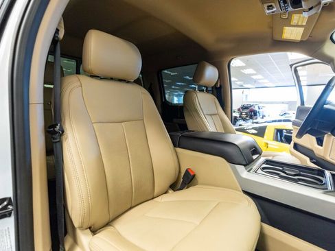 Used 2021 Ford F250 Lariat w/ Lariat Value Package image 16