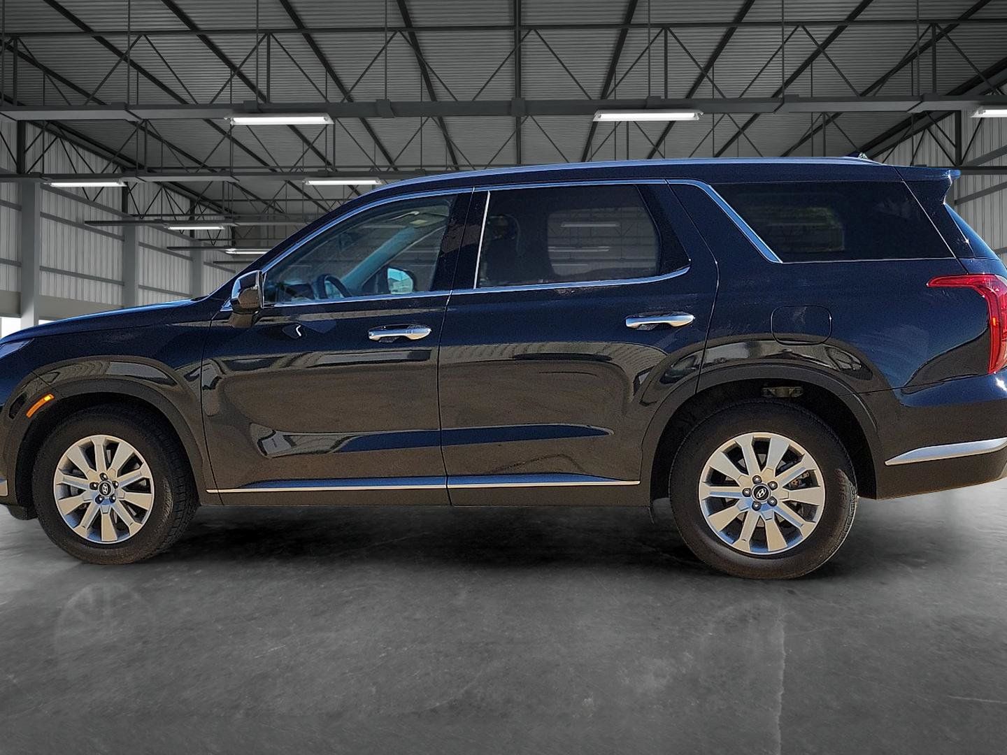 Used 2025 Hyundai Palisade SEL AWD/4WD image 2