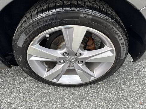 Used 2013 Acura ILX w/ Technology Package FWD image 28