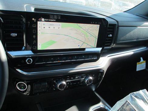 New 2026 GMC Sierra 1500 SLT w/ SLT Premium Package image 17