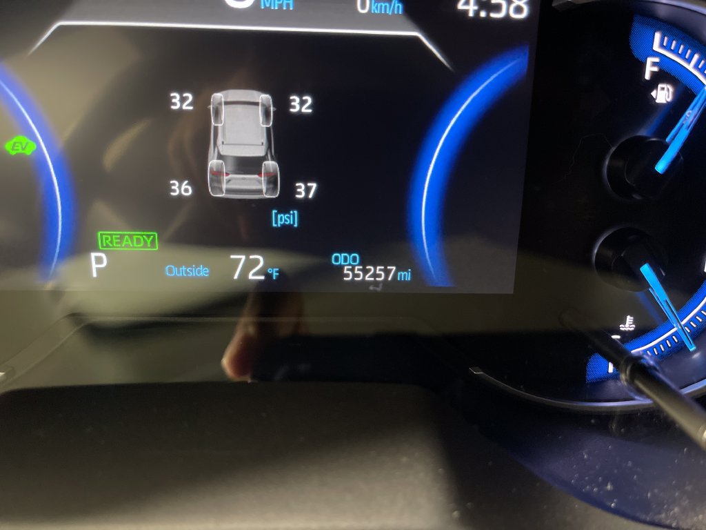 Certified 2025 Toyota RAV4 LE AWD/4WD image 19