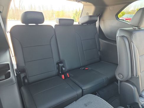 New 2026 Buick Enclave Preferred w/ Power Package image 12