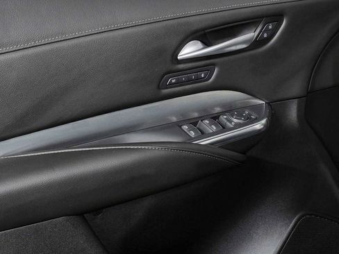 Certified 2025 Cadillac XT4 Premium Luxury FWD image 12