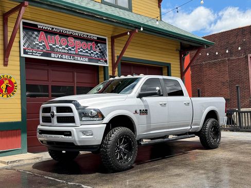 Used 2016 RAM 2500 Laramie w/ Sport Appearance Group AWD/4WD image 7