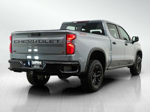 Used 2024 Chevrolet Silverado 1500 LT Trail Boss w/ LT Trail Boss Premium Package AWD/4WD image 6