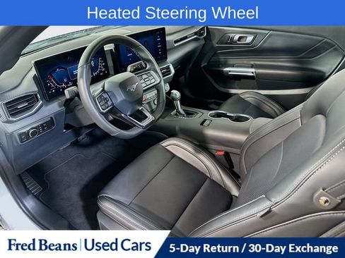 Used 2026 Ford Mustang Premium RWD image 15