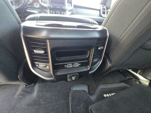 Used 2021 RAM 1500 Big Horn AWD/4WD image 10