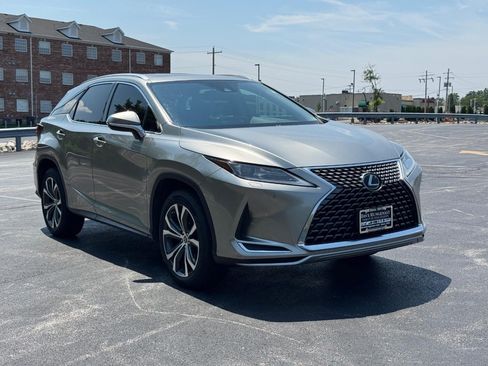 Used 2022 Lexus RX 350 AWD w/ Premium Package image 2
