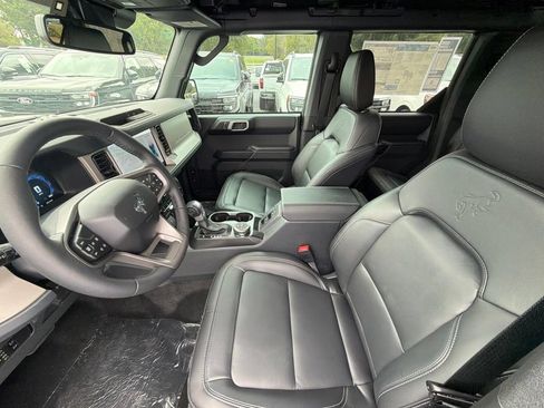 New 2026 Ford Bronco Outer Banks AWD/4WD image 13